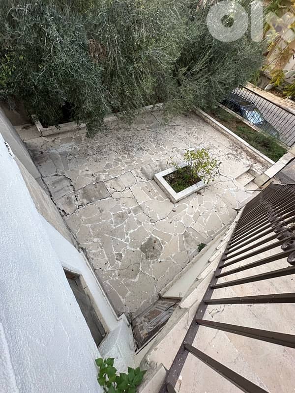 Triplex Traditional 300m+300m Terraces Sale Bhamdoun Mhatta AUST