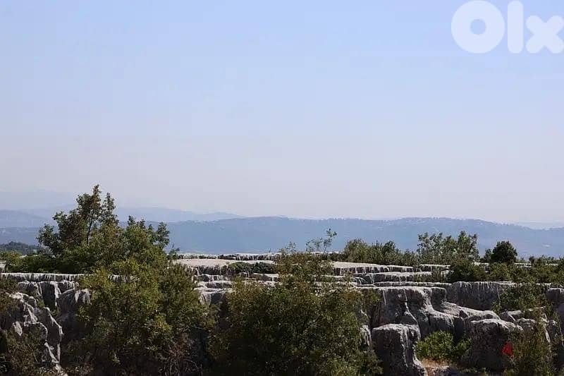 3300m land zone 20/40 Villa+300m Structure Faitroun Prime Kesrouane